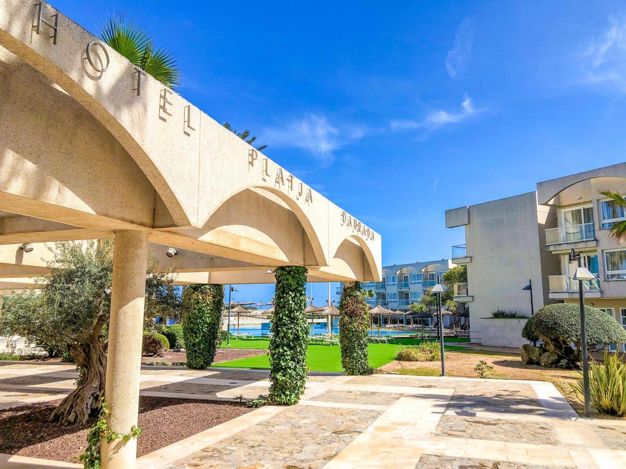 Eix Platja Daurada Hotel & Spa Кан Пикафорт Экстерьер фото